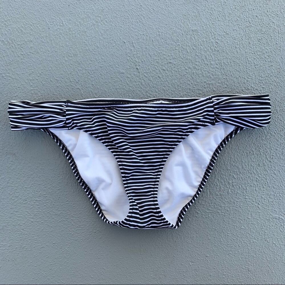 Victoria’s Secret black white stripe swim bottoms MEDIUM